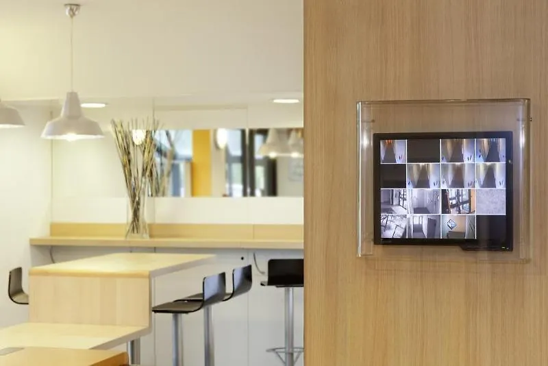 Hotel Hotelf1 Annecy Argonay Francja
